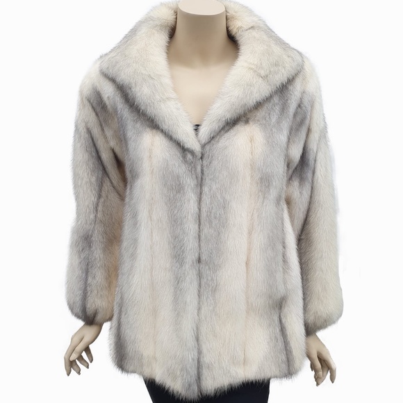 Used Gray Cross Mink Fur Jacket - Small